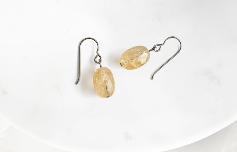 Let your earrings match your hopes, desires, and dreams. Simply Whisper citrine niobium earrings remind you to connect with your inner-self and let your aspirations manifest.