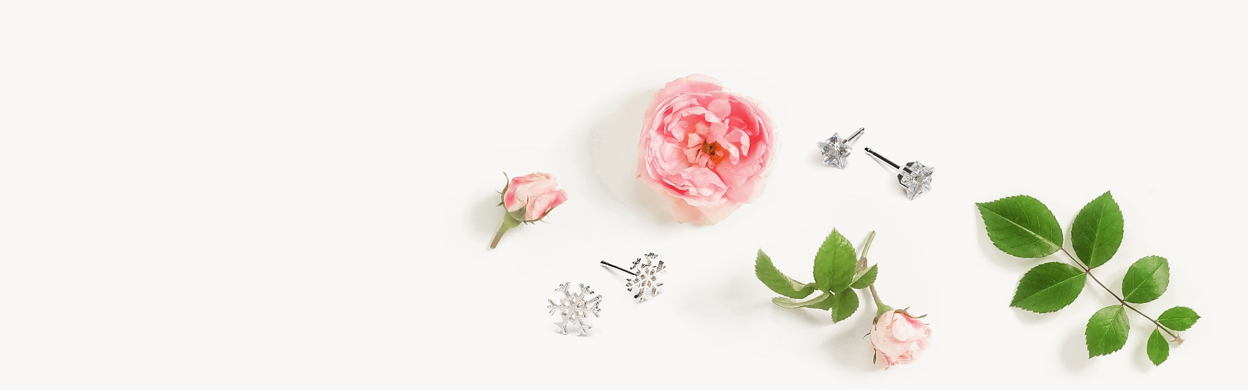 Christmas Jewelry Collection Simply Whispers