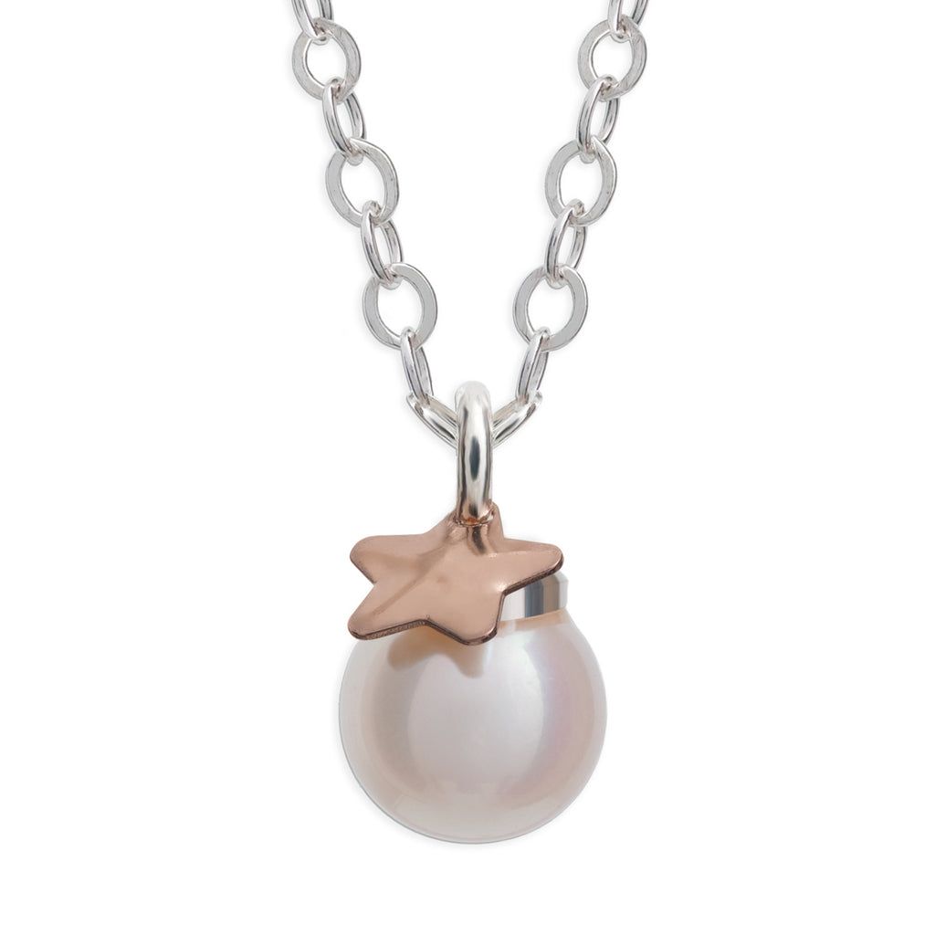 Lucky Star Necklace - Simply Whispers
