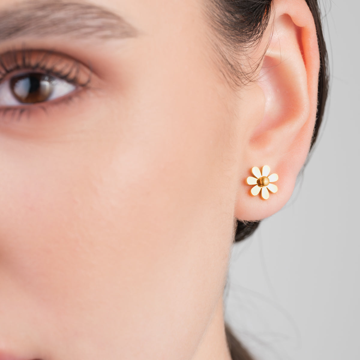 Gold Flower Stud Earrings - Simply Whispers
