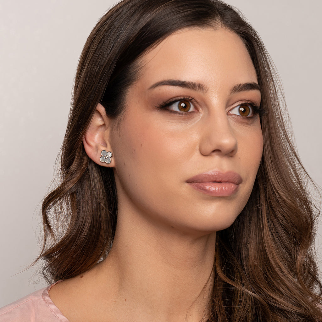 Mother pearl crystal clover stud earrings - Simply Whispers