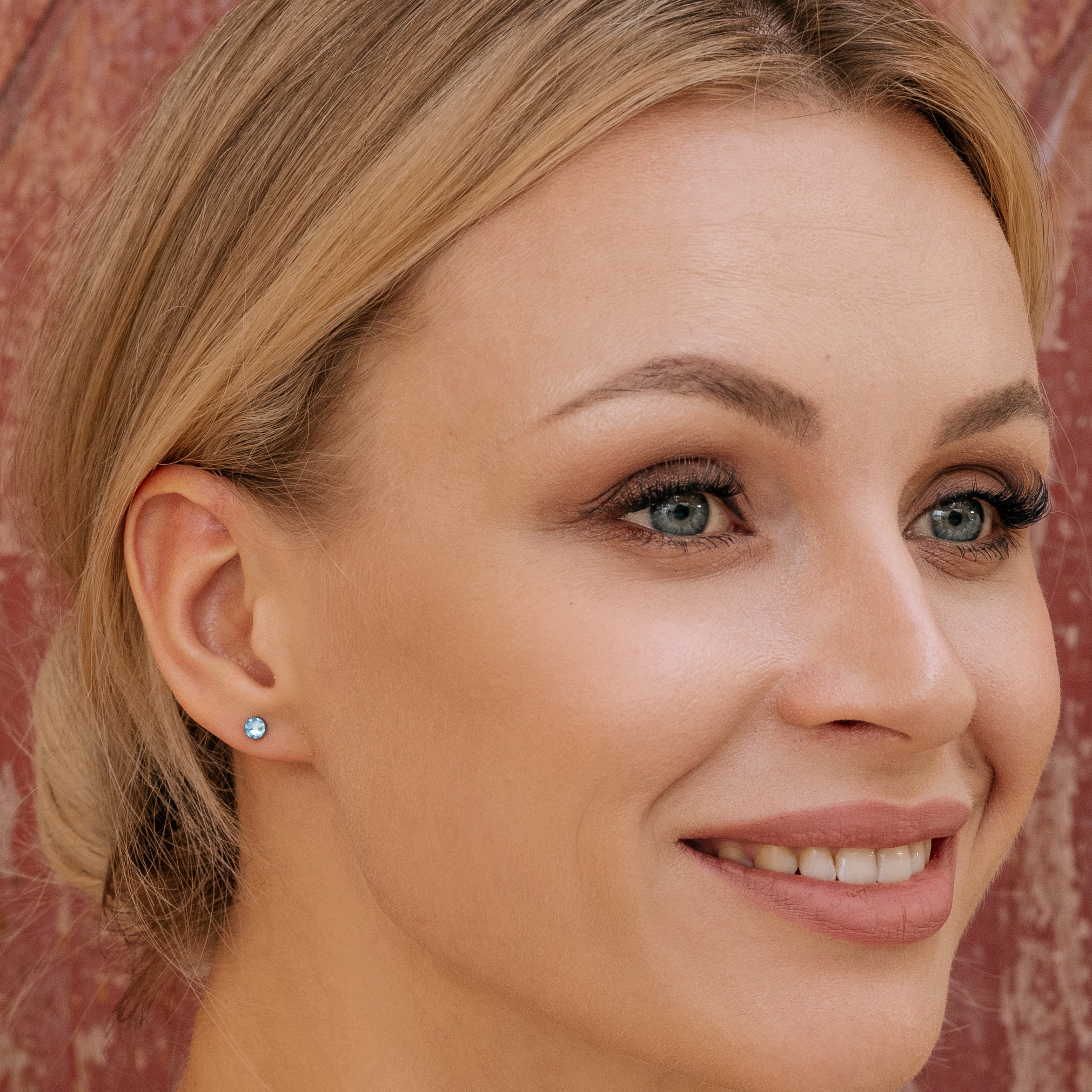 Light blue titanium stud earrings - Simply Whispers